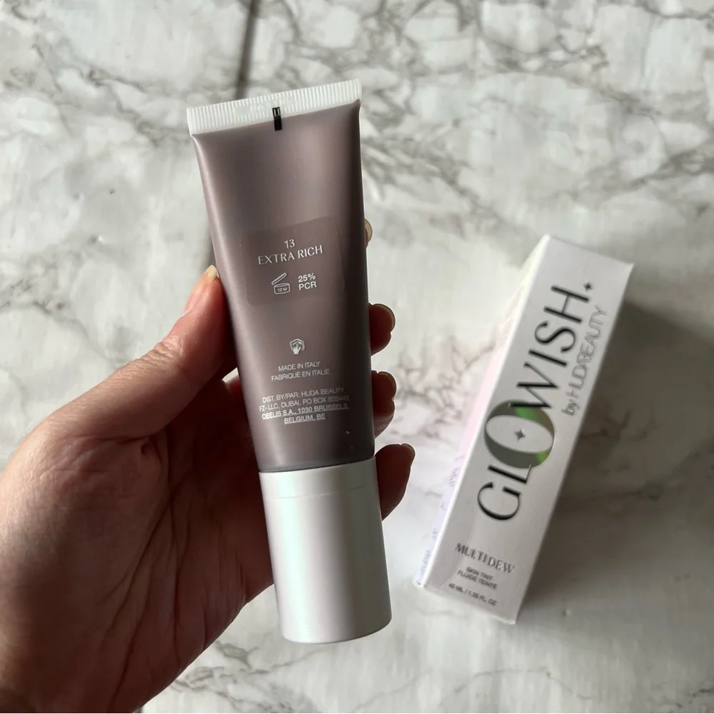 glowish by huda beauty multidew skin tint 13 extra rich nov sale